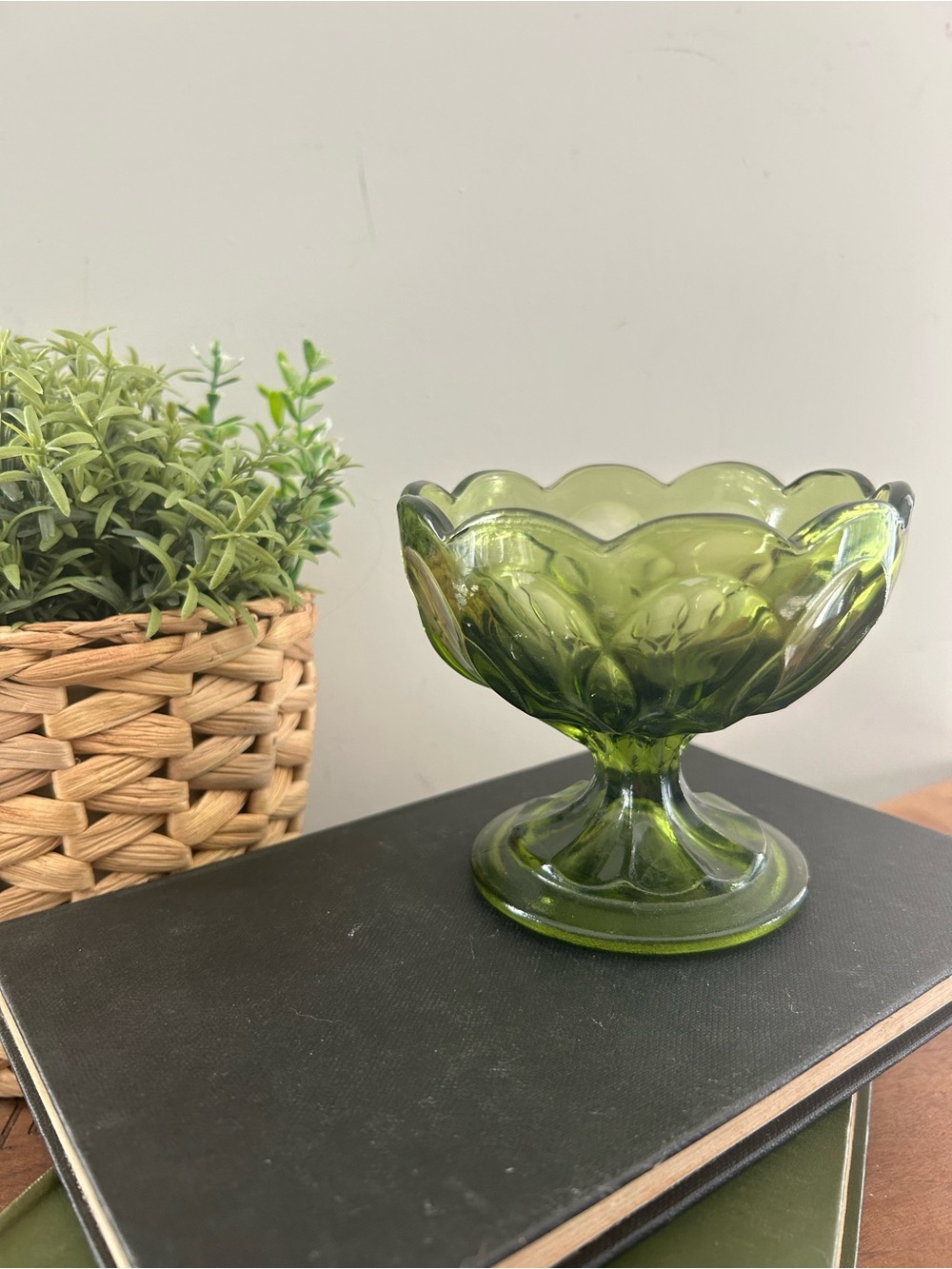 Vintage Avocado Green Glass Pedestal Candy Dish Scalloped Footed Compote Bowl